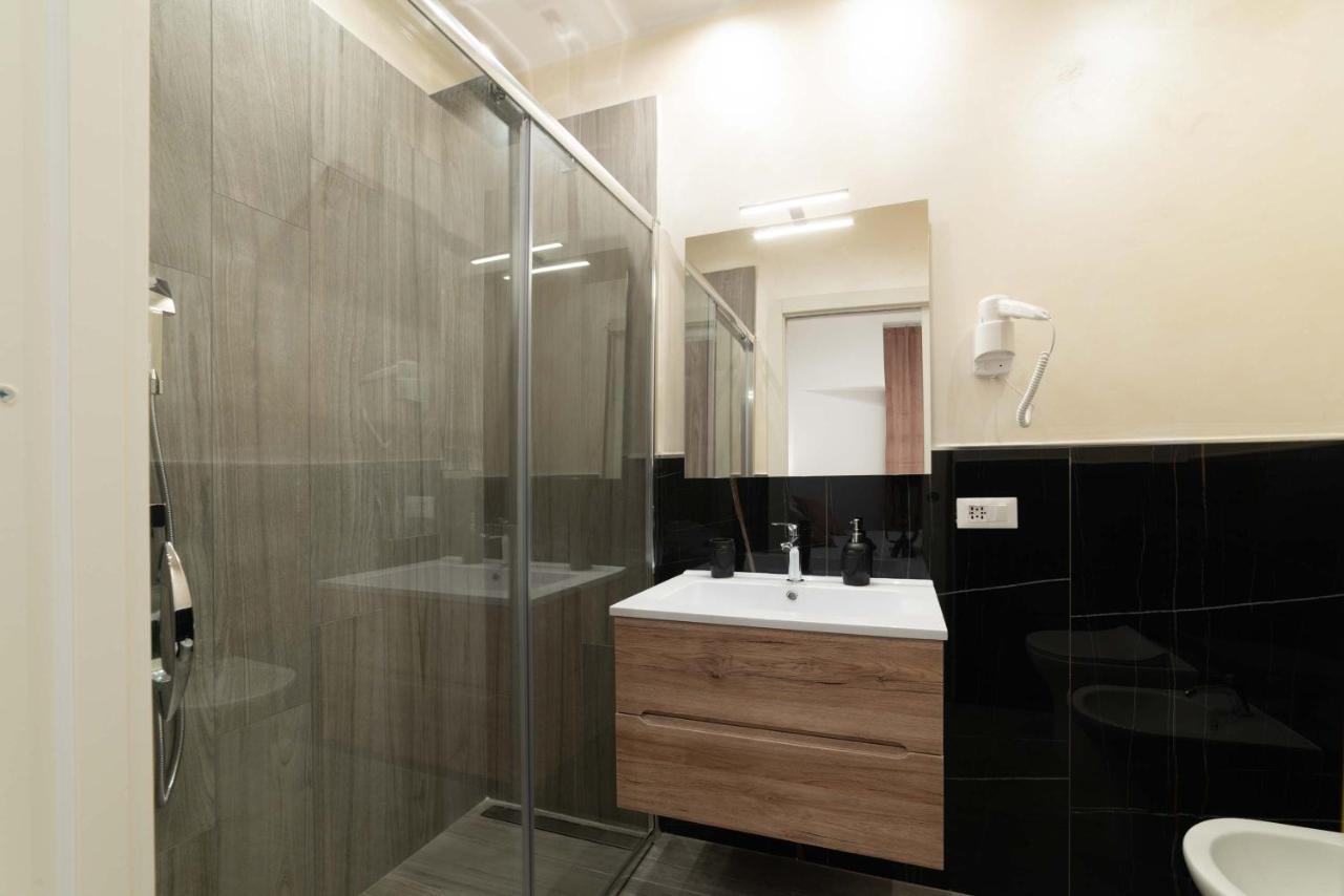 Blanc Rooms Палермо Екстер'єр фото