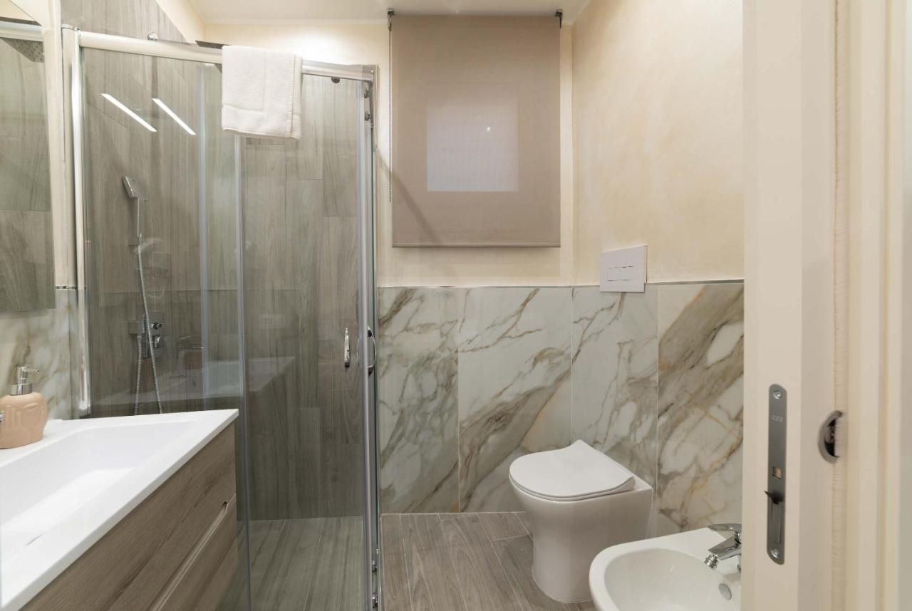 Blanc Rooms Палермо Екстер'єр фото