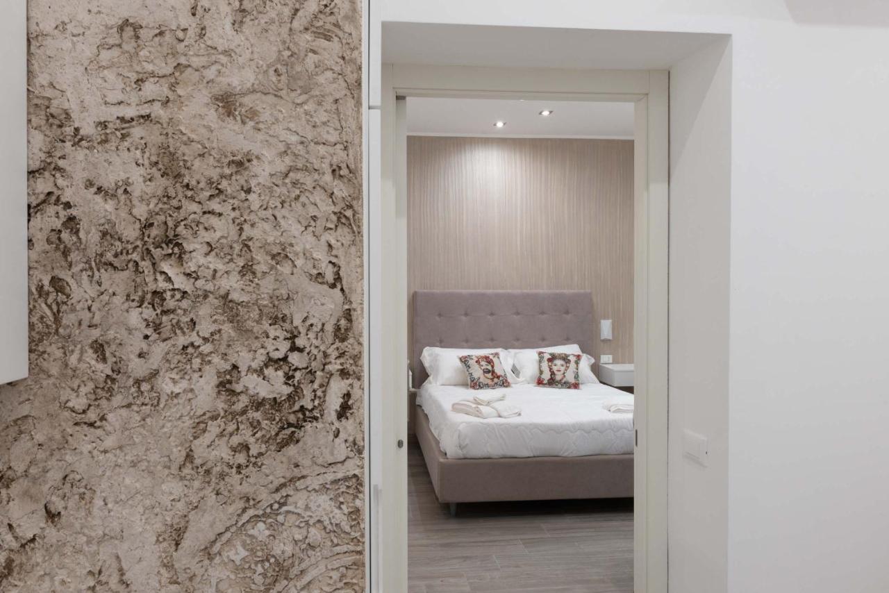 Blanc Rooms Палермо Екстер'єр фото
